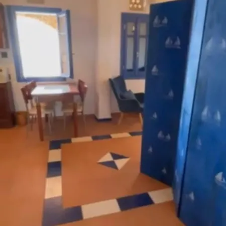 Apartment Sea View House By Tinosstay Kardhiani