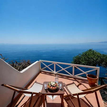 Sea View House By Tinosstay Apartmán *