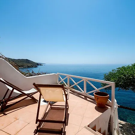 Sea View House By Tinosstay