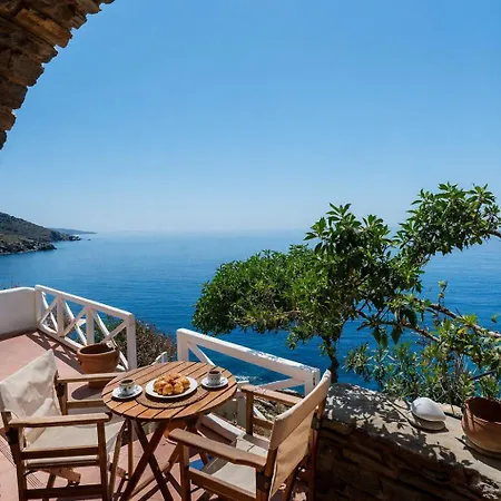 Sea View House By Tinosstay Kardhianí
