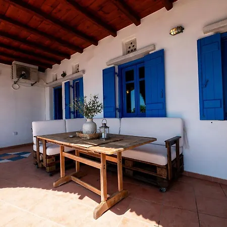 Sea View House By Tinosstay Apartmán *